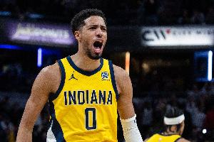 PP电子官网-高效进攻串联全队！哈利伯顿15中9砍22分10助2断2帽&amp;0失误