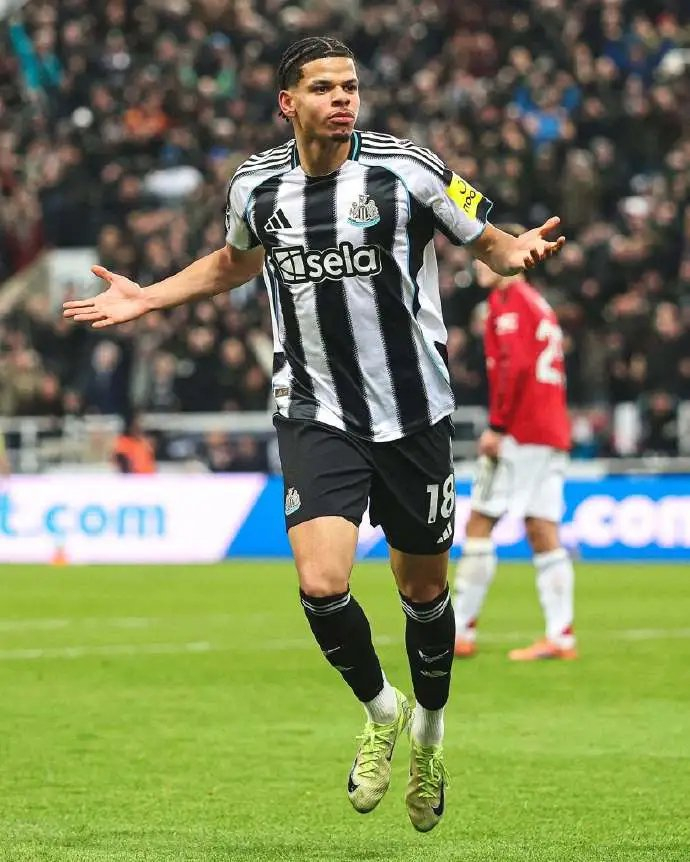 PP电子官网-曼联1:2遭纽卡绝杀，卡里克执教10场不败纪录终结|B费|戈登|纽卡斯尔|英超|左路_新浪体育_新浪新闻