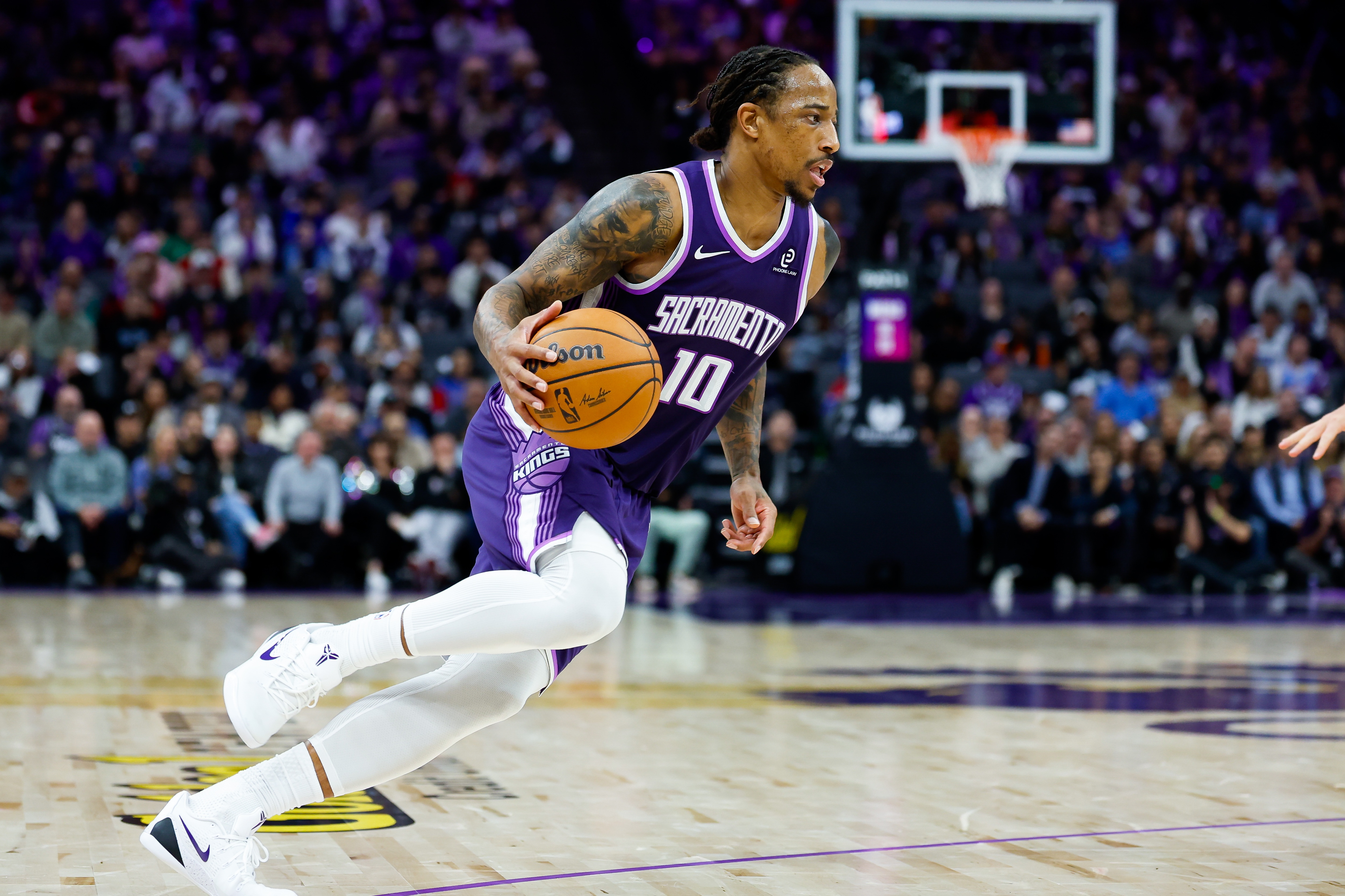 PP电子官网-好好打球！德罗赞21中11砍41分11助带队两连胜 21罚18中频造杀伤