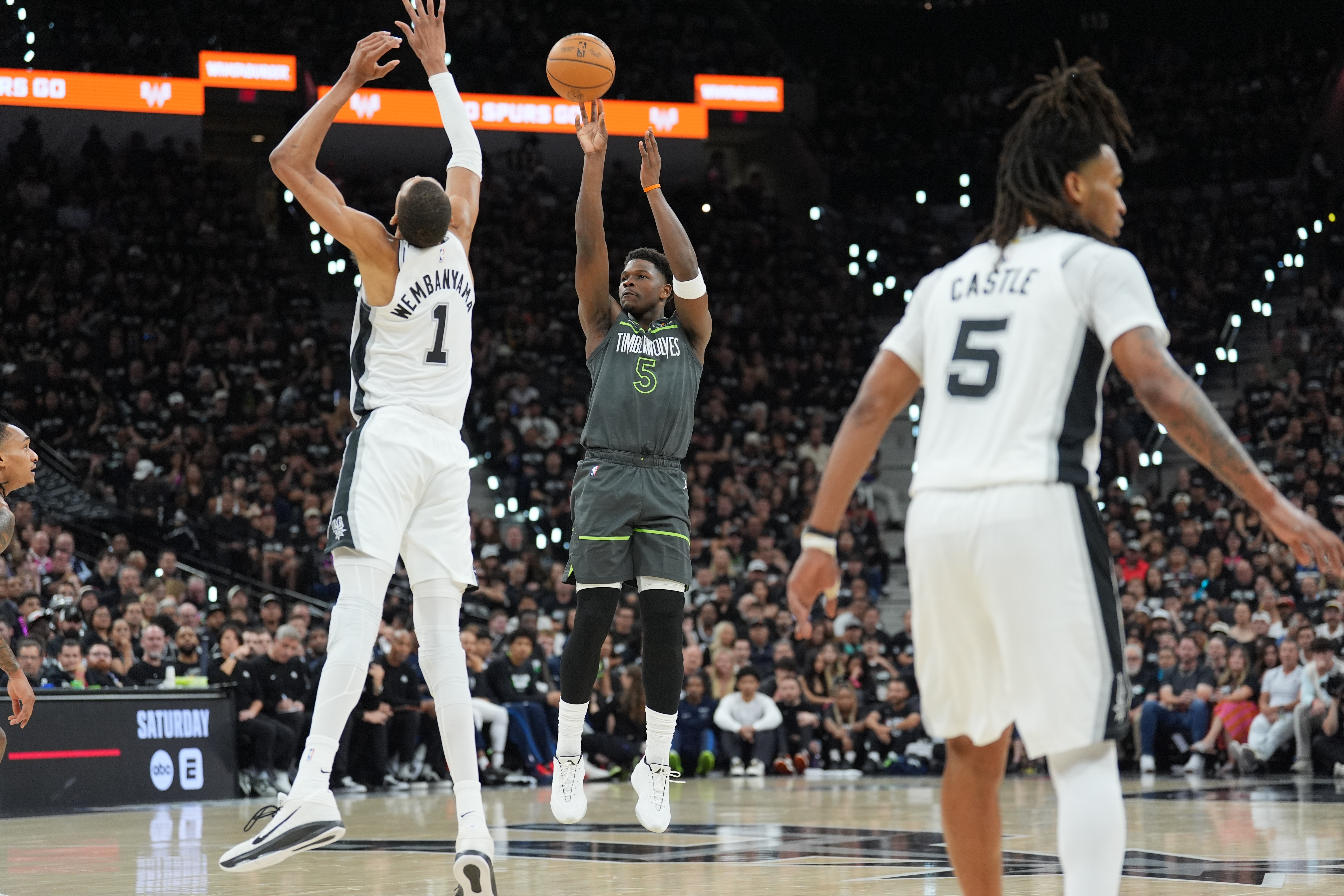 PP电子娱乐官网-NBA彩经:天王山之战!森林狼客场缠斗马刺